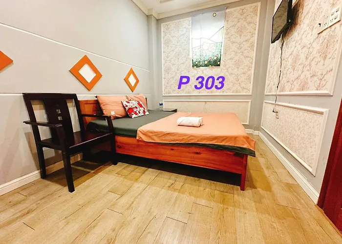 Mini Trịnh Huỳnh Khách sạn hẻo lánh 3*